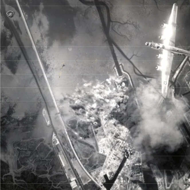 Foto aerea bombardamento 2 guerra mondiale